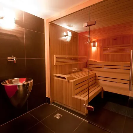 Casa D'amore, Lyskamm *